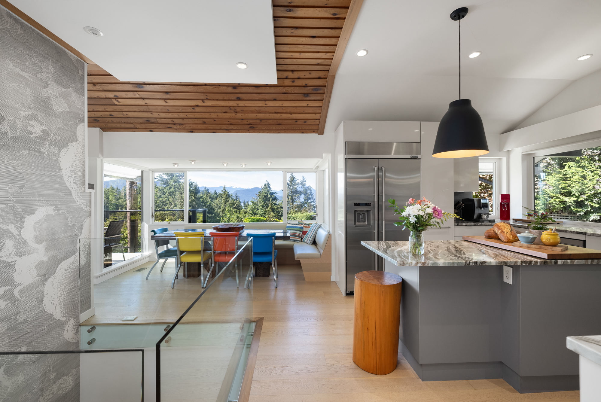 6485 Madrona Crescent